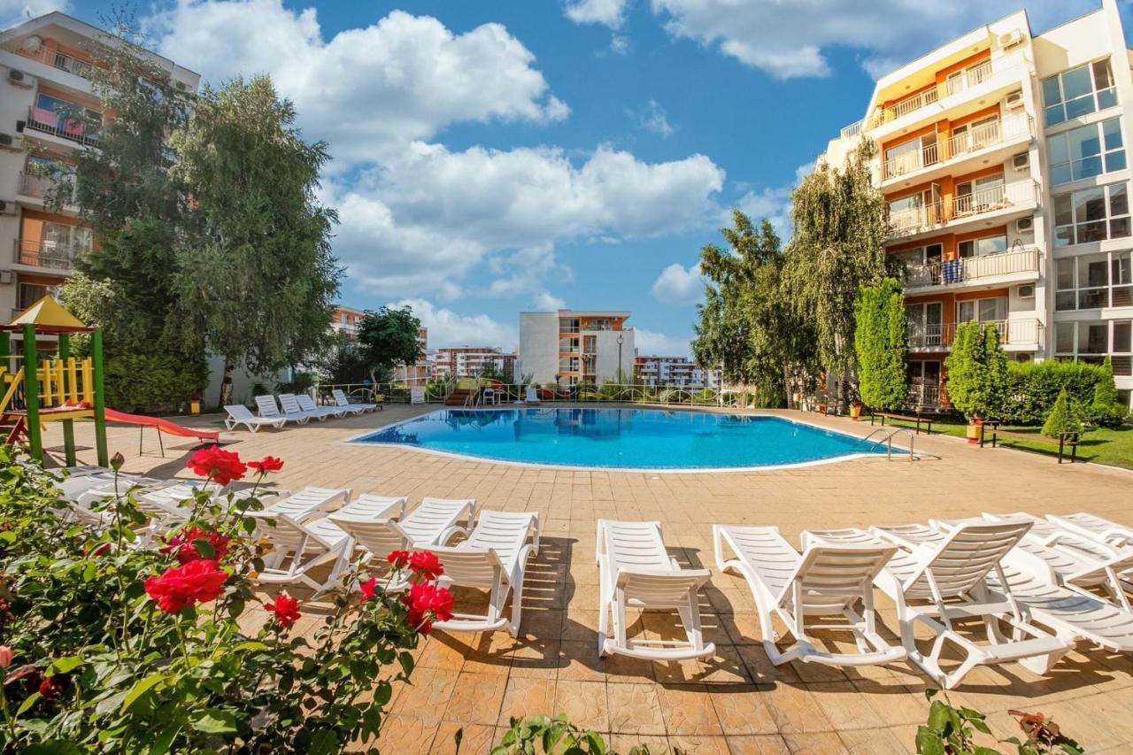 Sea View Panoramic Apartments, Fort Noks Crown Club Sveti Vlas Exterior photo