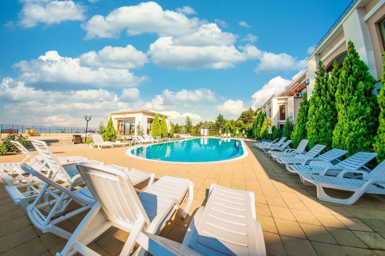 Sea View Panoramic Apartments, Fort Noks Crown Club Sveti Vlas Exterior photo