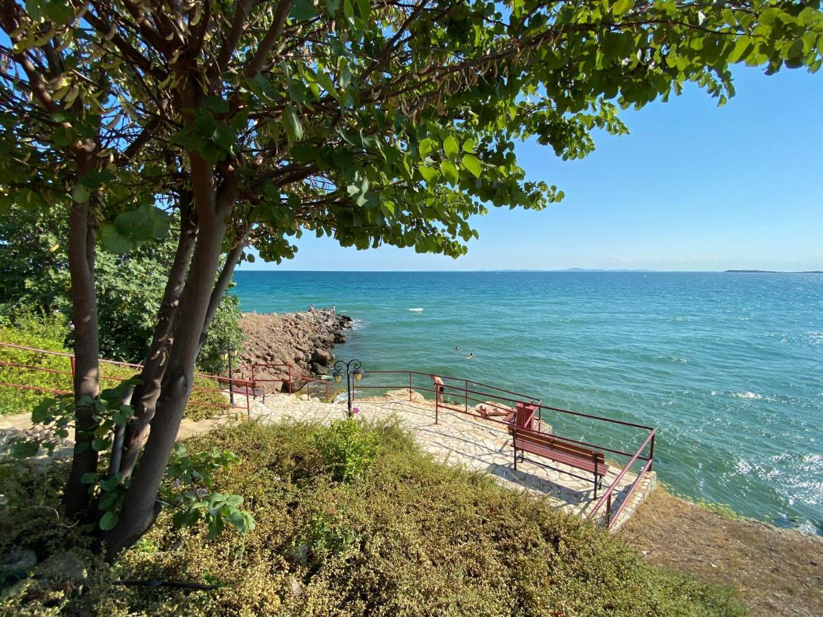 Sea View Panoramic Apartments, Fort Noks Crown Club Sveti Vlas Exterior photo