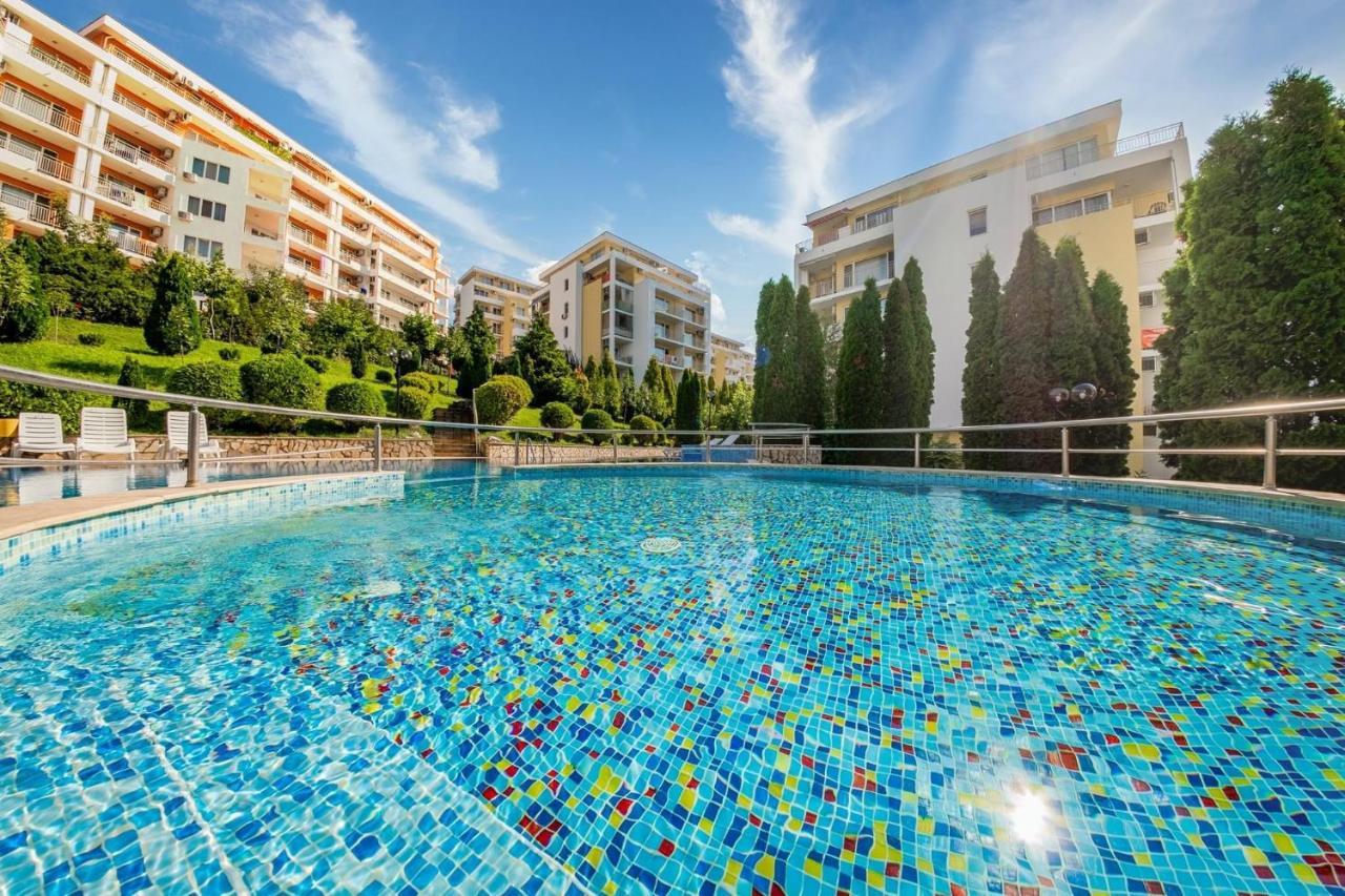 Sea View Panoramic Apartments, Fort Noks Crown Club Sveti Vlas Exterior photo