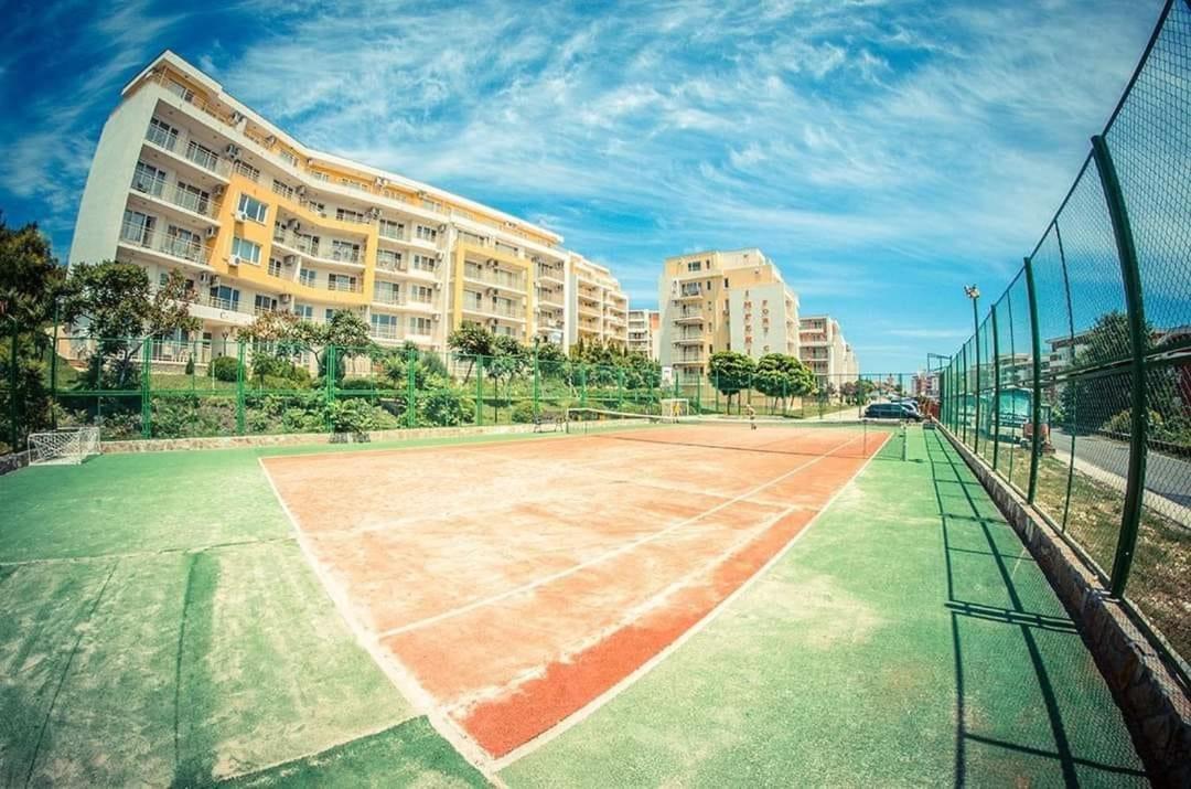 Sea View Panoramic Apartments, Fort Noks Crown Club Sveti Vlas Exterior photo