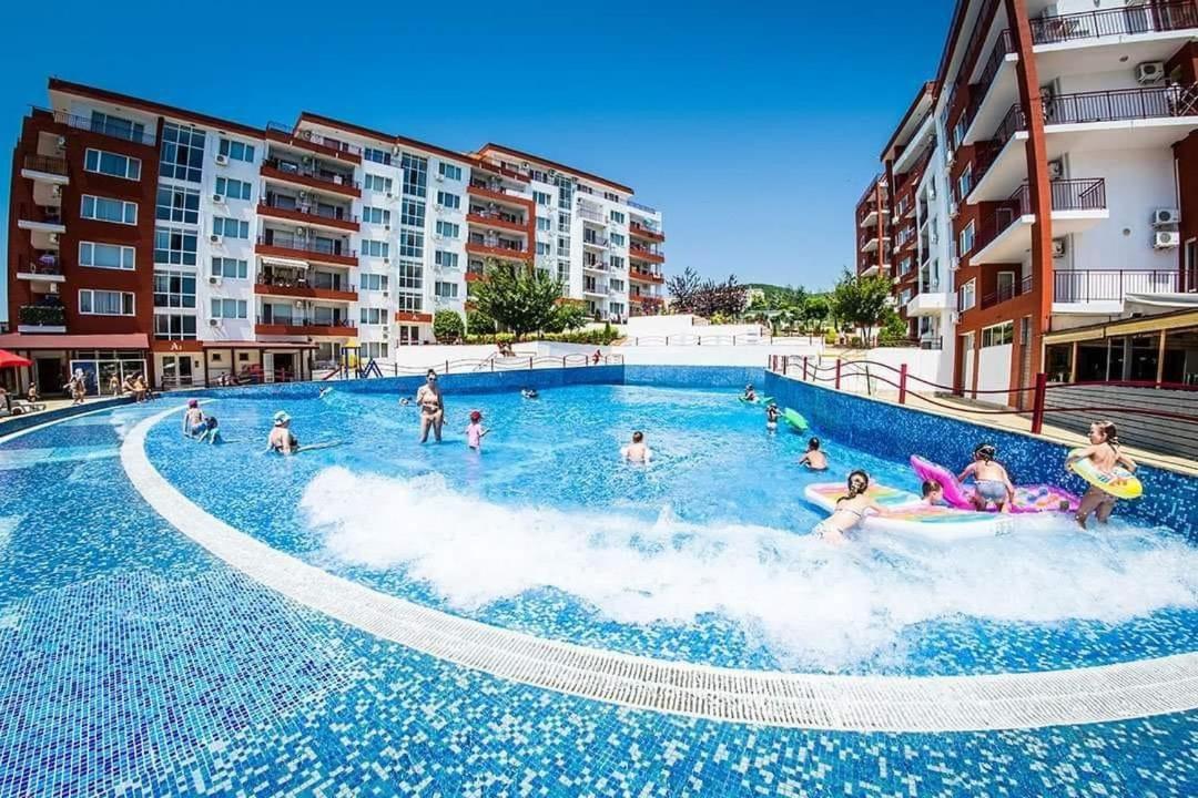 Sea View Panoramic Apartments, Fort Noks Crown Club Sveti Vlas Exterior photo