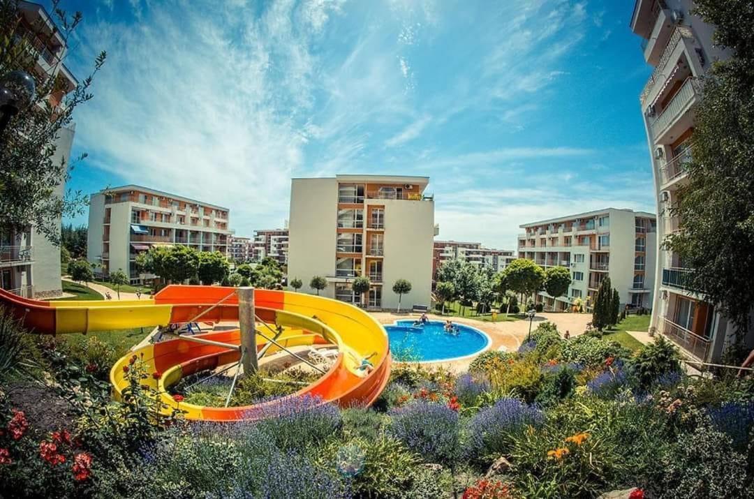 Sea View Panoramic Apartments, Fort Noks Crown Club Sveti Vlas Exterior photo